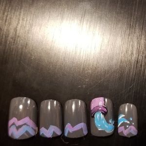 Aquarius zodiac glue on nails